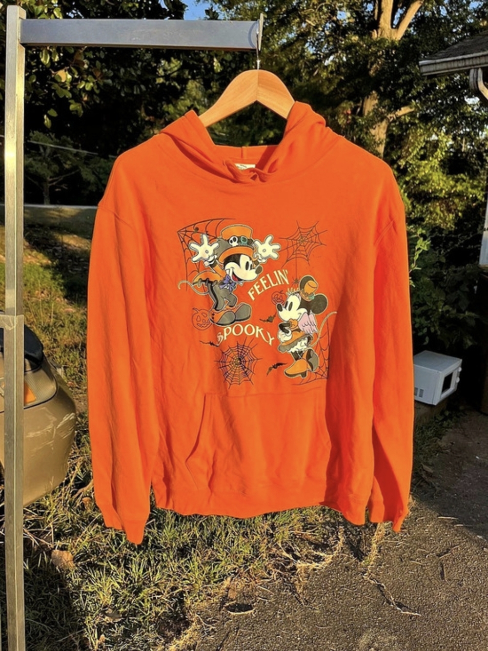 Disney Mickey Mouse Spooky Fel-ian? Halloween Hoodie Orange XL NWT